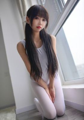 蕾丝女孩